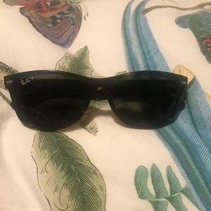 Rayban Wayfarer Polarized Sunglasses